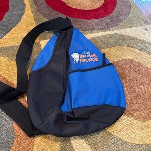 NY Mets Baseball Mr. Met Mascot MLB Fan Club For Kids Sling Backpack Bag Blue